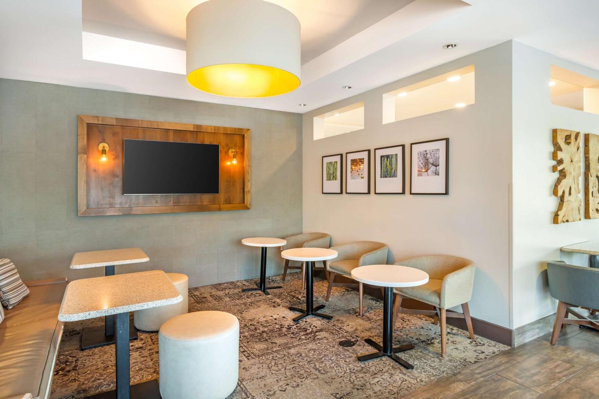 Best Western Plus Cotton Tree Inn Sandy Ngoại thất bức ảnh