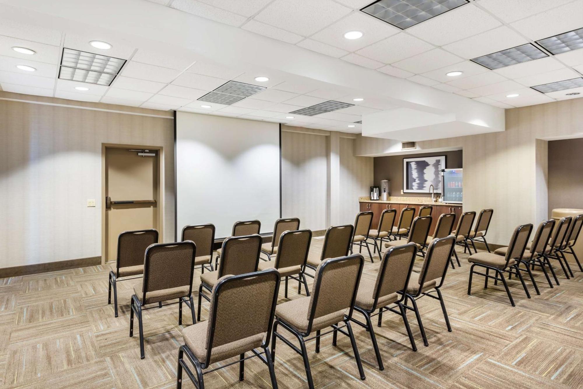 Best Western Plus Cotton Tree Inn Sandy Ngoại thất bức ảnh