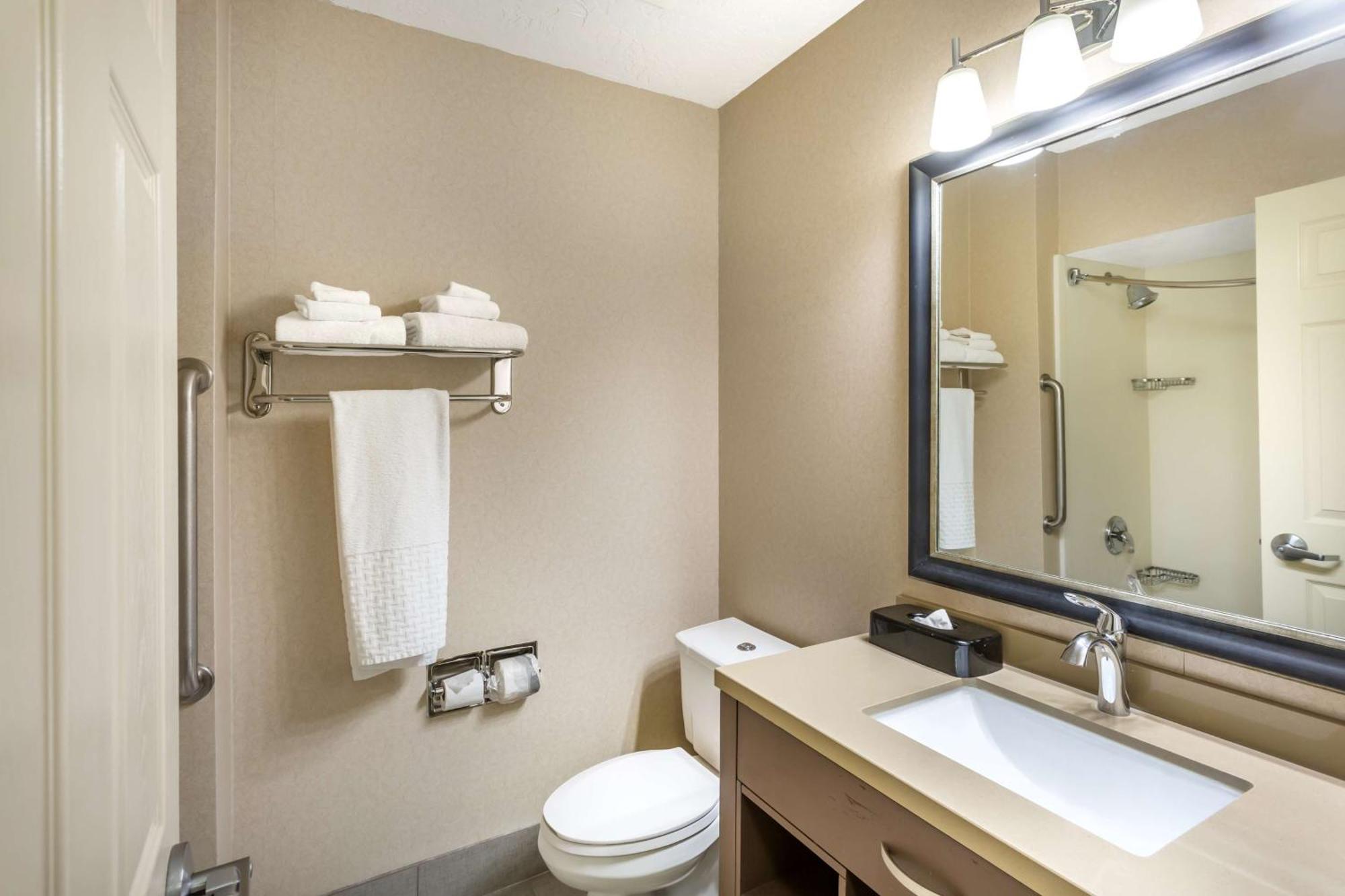 Best Western Plus Cotton Tree Inn Sandy Ngoại thất bức ảnh