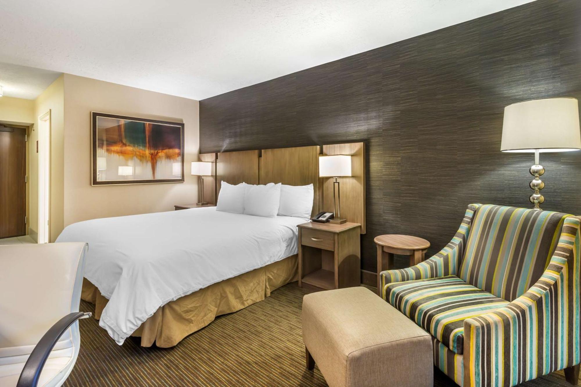 Best Western Plus Cotton Tree Inn Sandy Ngoại thất bức ảnh