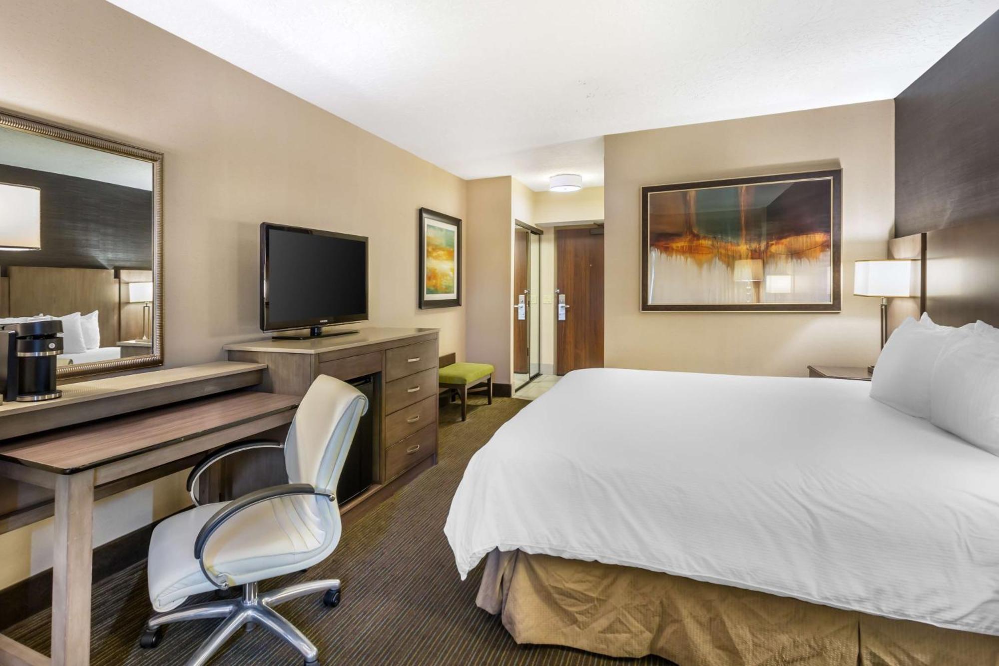 Best Western Plus Cotton Tree Inn Sandy Ngoại thất bức ảnh