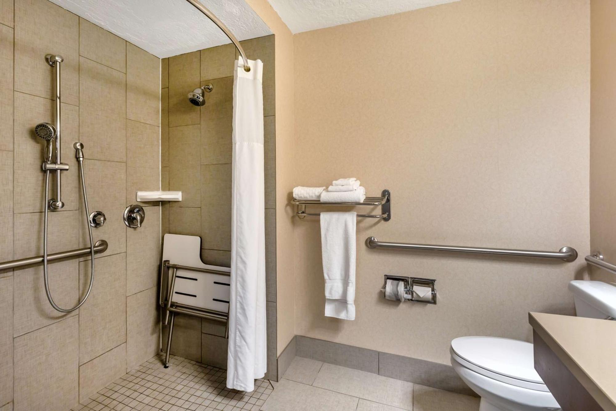 Best Western Plus Cotton Tree Inn Sandy Ngoại thất bức ảnh