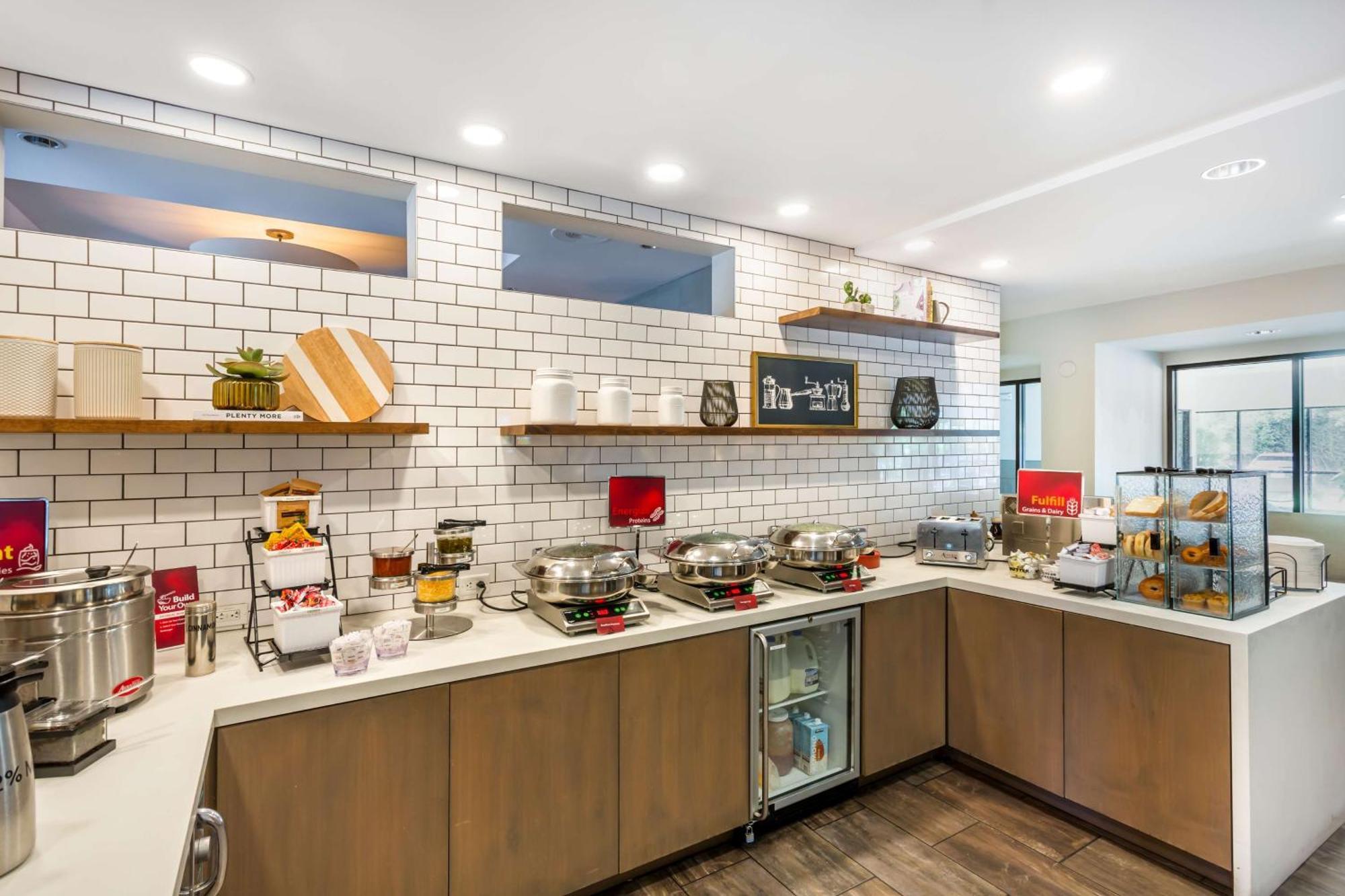 Best Western Plus Cotton Tree Inn Sandy Ngoại thất bức ảnh
